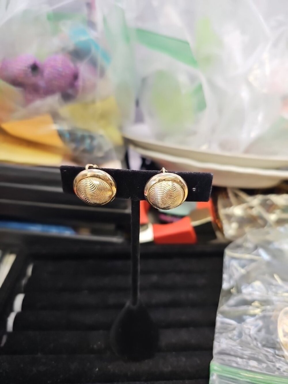 Earrings Clip On Goldtone.  .75"Inches Ridged Domed.  Classic Style.